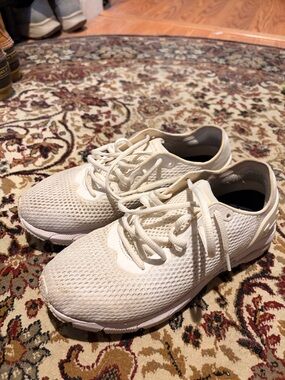 Under Armour Cream/White Athletic Running Shoes